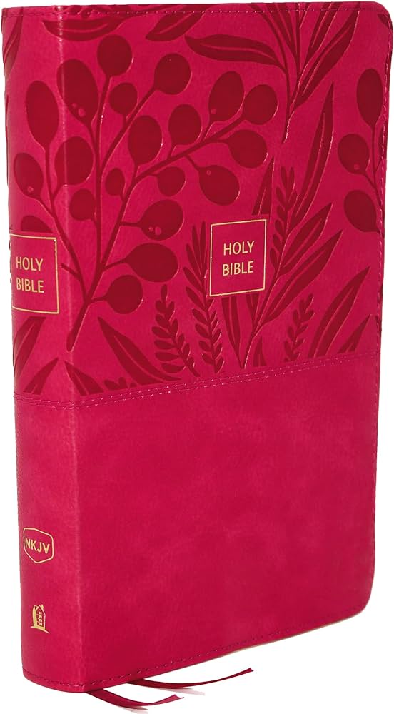 Anglais, Bible, New King James Version, moyen format, grands caractères, similicuir souple rose,...