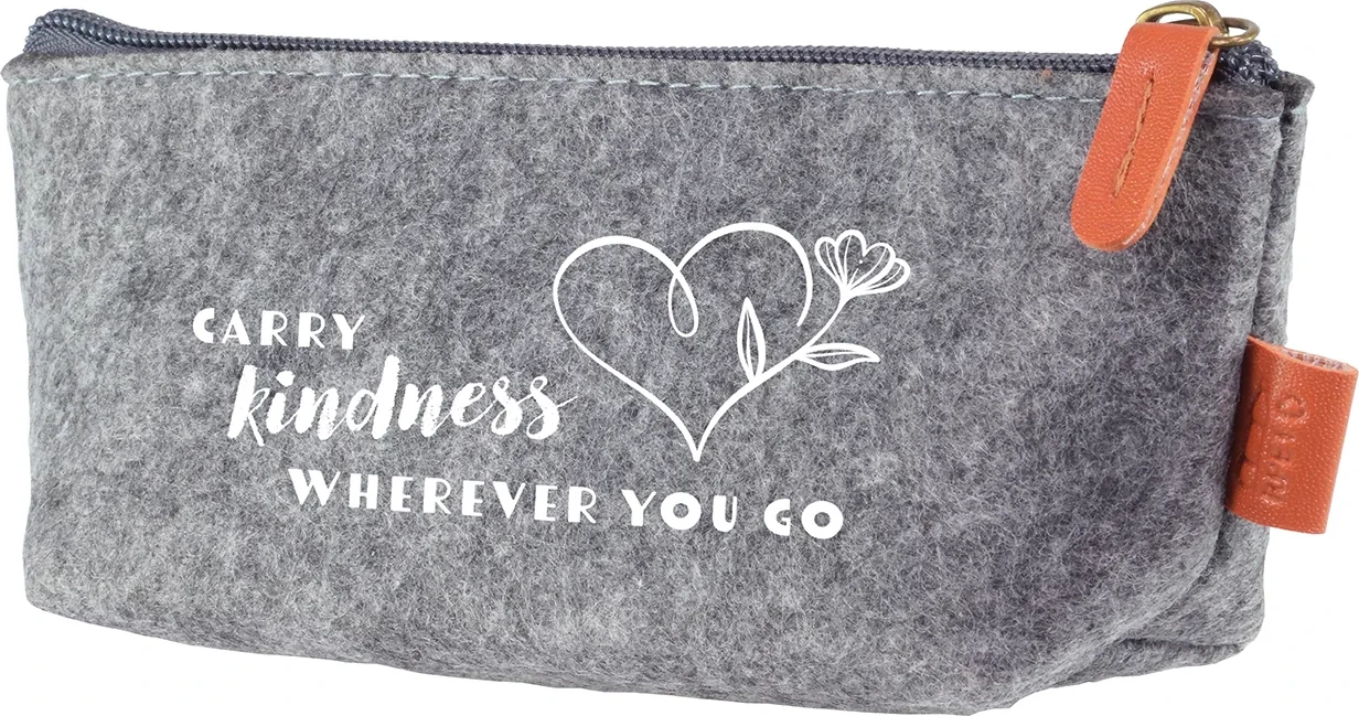 Carry kindness wherever you go - Etui aus recyceltem PET-Filz