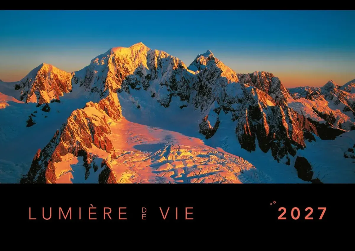 Lumière de vie, calendrier mensuel évangélique - Format : fermé A4 / ouvert A3