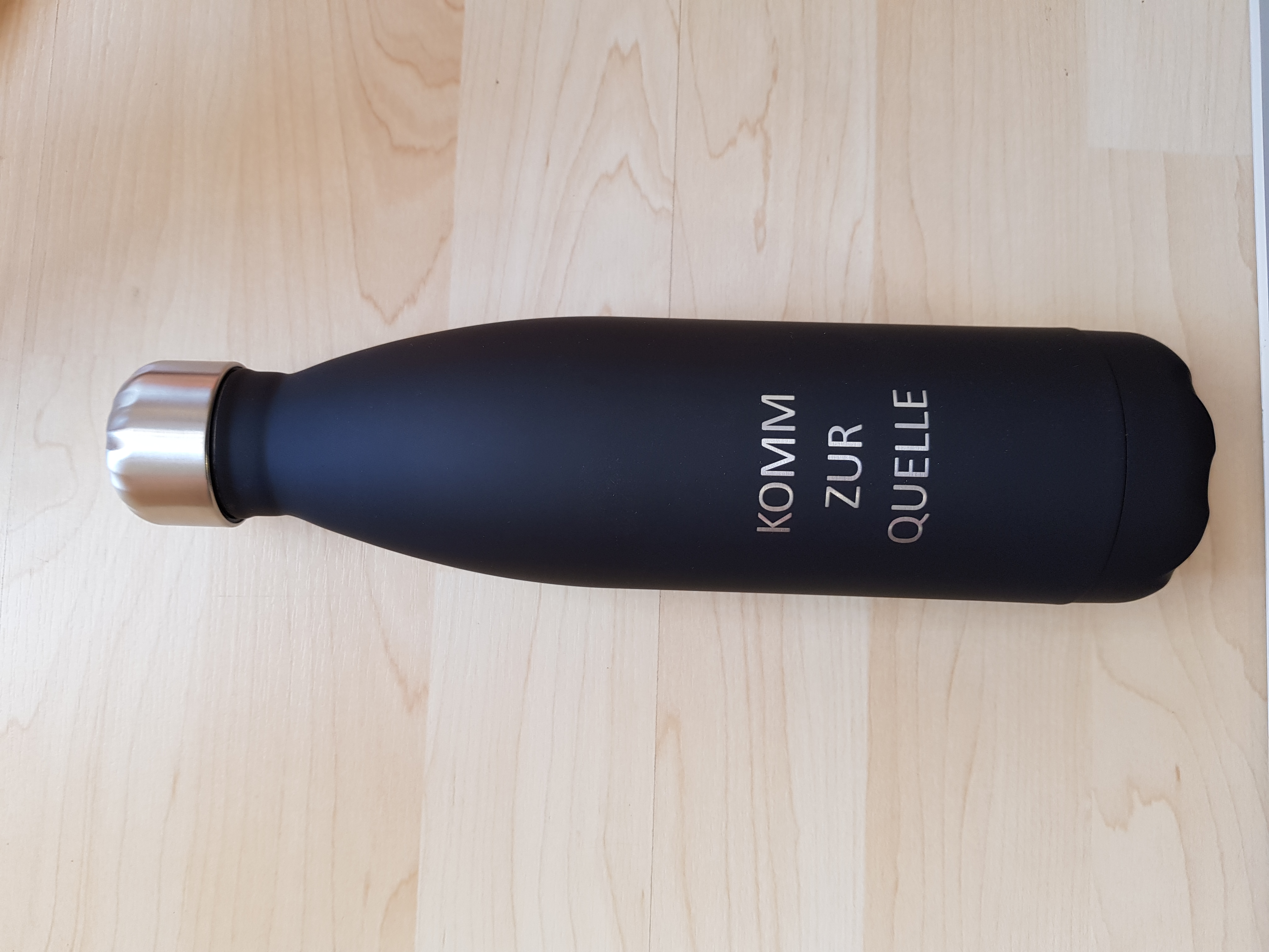Trinkflasche isoliert, "Komm zur Quelle" - schwarz, 500ml