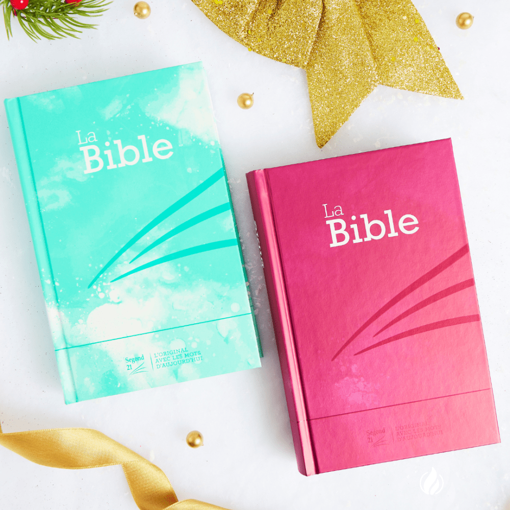   DÉCOUVREZ  nos Bibles compactes colorées !  